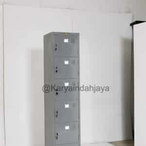 Brother Locker 6 Pintu	-	B 706